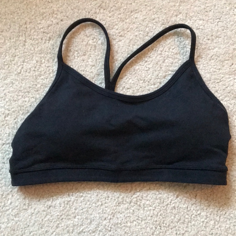 Lululemon black sports bra